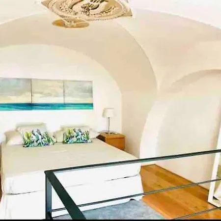 Nyaraló Oli-oli House Center, Two Adjacent House X11 People,double Kitchen, Courtyard,