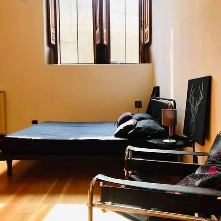 Nyaraló Oli-oli House Center, Two Adjacent House X11 People,double Kitchen, Courtyard,